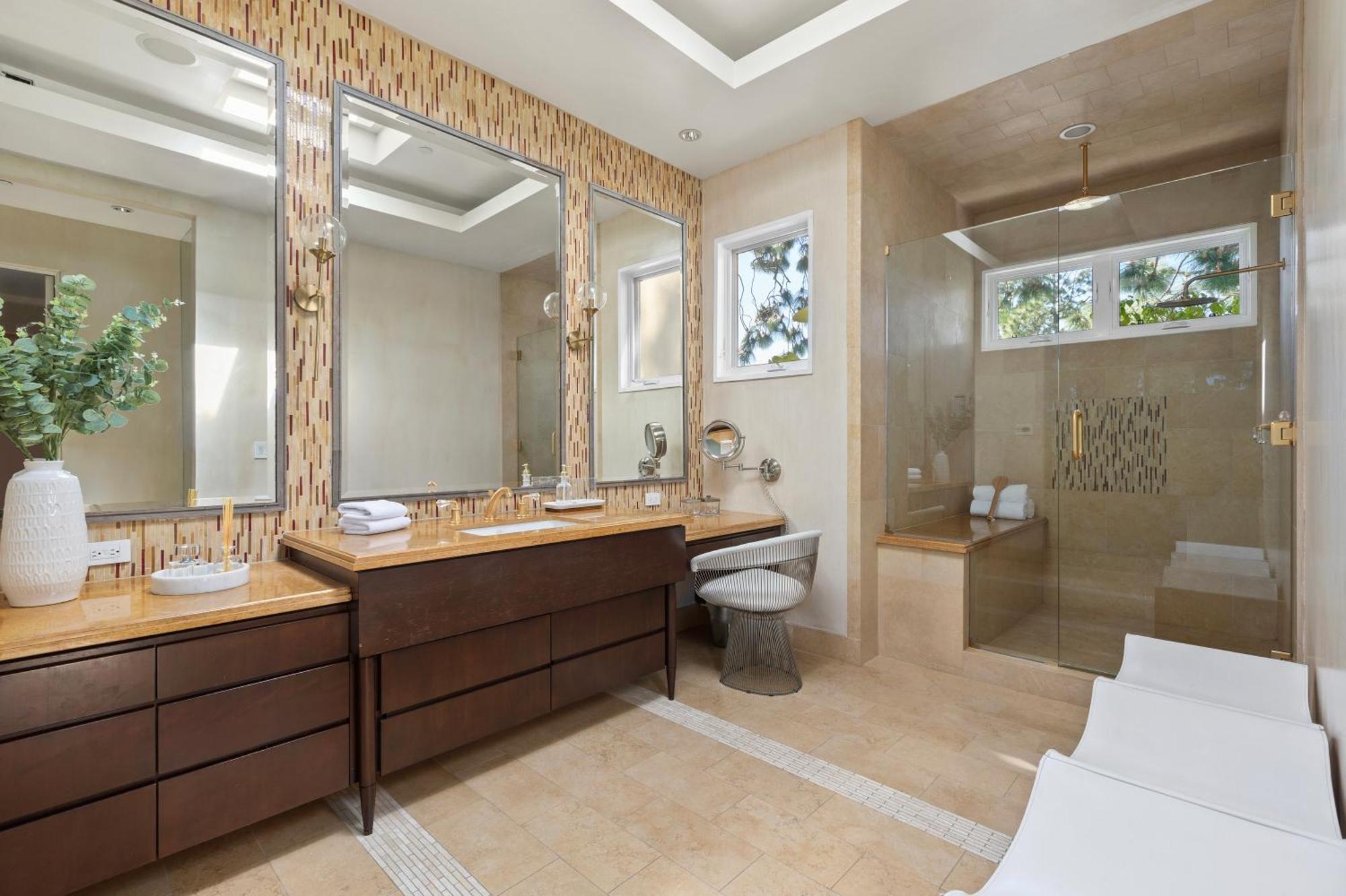 Trousdale Grand Villa Los Angeles Exterior photo
