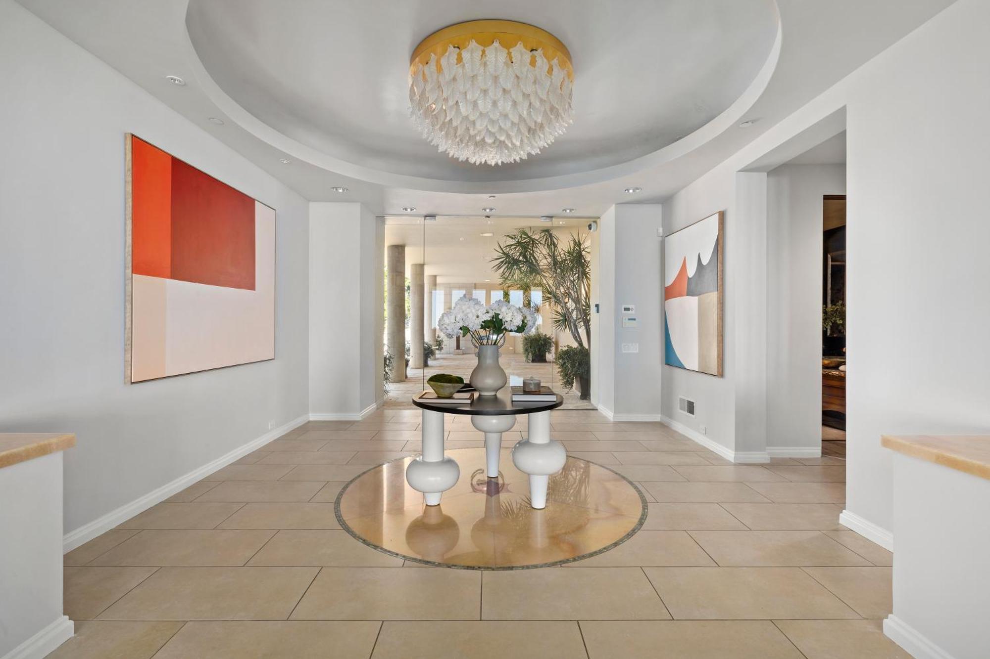 Trousdale Grand Villa Los Angeles Exterior photo