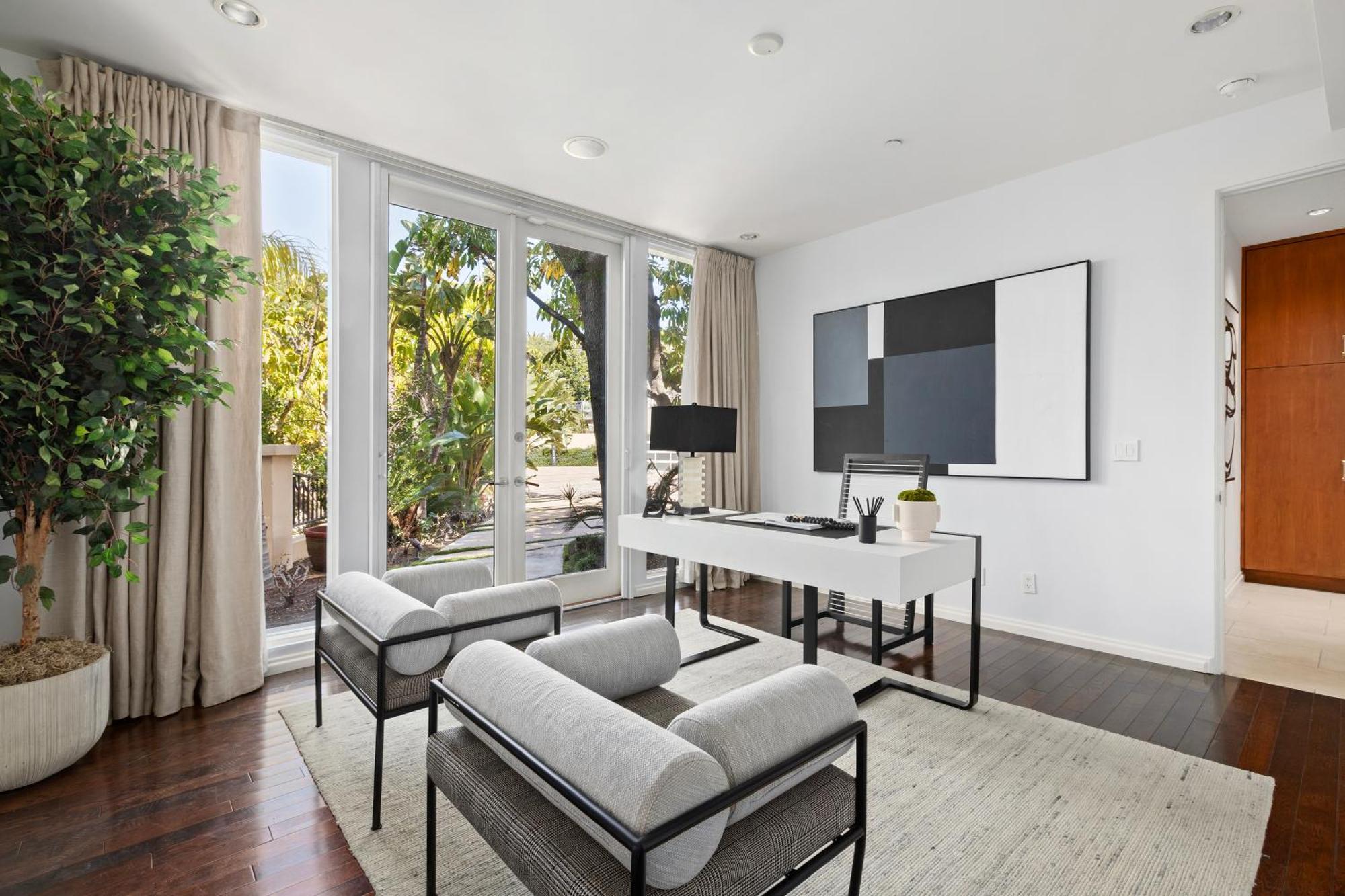Trousdale Grand Villa Los Angeles Exterior photo